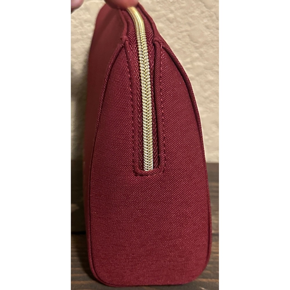 Gucci Beauty Burgundy Shimmer Makeup Bag Cosmetic Pouch Gold Logo New - Picture 6 of 15